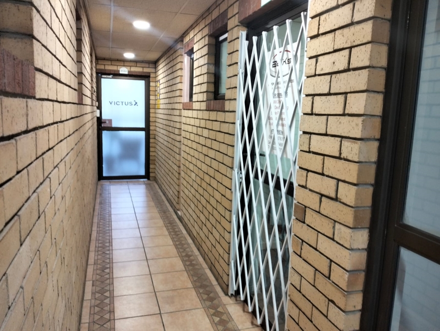 To Let commercial Property for Rent in Eversdal Western Cape
